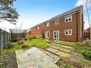 Photo 13- click for photo gallery